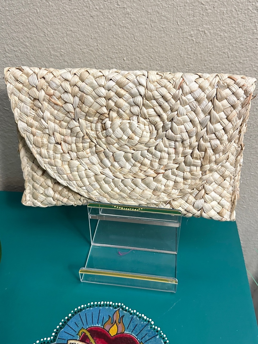 Woven Straw Envelope Clutch - Natural